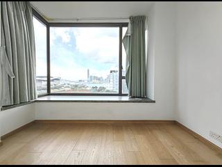 Wan Chai - The Gloucester 05