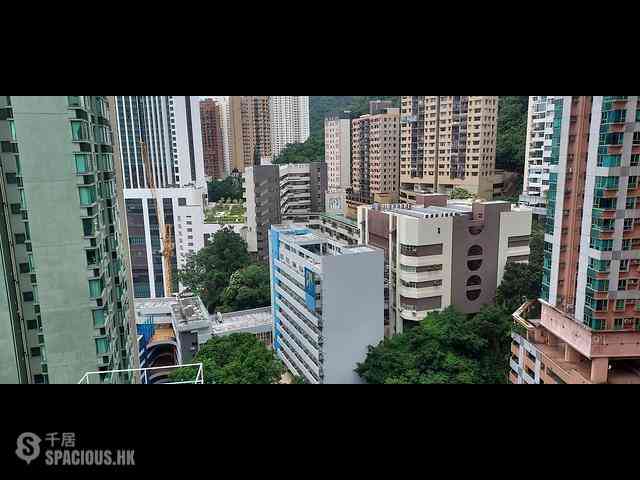 Wan Chai - Vincent Mansion 02