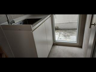 Wan Chai - Vincent Mansion 05