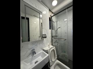 Wan Chai - Sun Hey Mansion 04