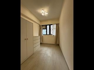 Wan Chai - Sun Hey Mansion 05