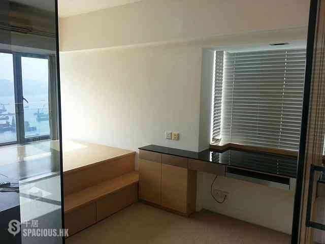 Tai Kok Tsui - Hampton Place Tower 2 03