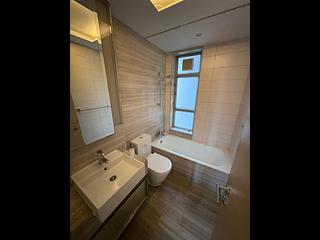 Sai Ying Pun - Island Crest 05