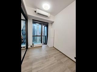 Sai Ying Pun - Two・Artlane 04