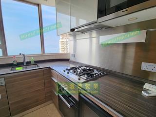 Kennedy Town - The Merton 16
