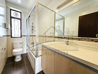 Mid Levels West - Kenyon Court 05