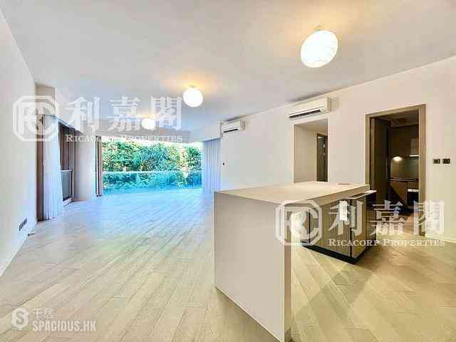 Clear Water Bay - Mount Pavilia 01