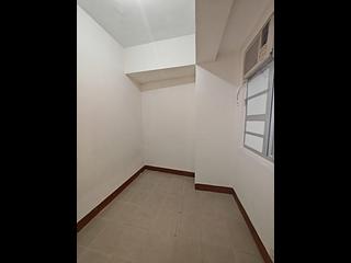 Wan Chai - Ko Wah Building(Go Wah Mansion) 02