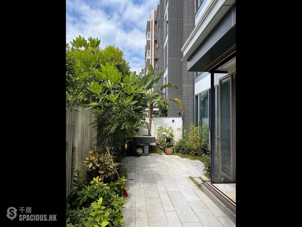 Clear Water Bay - Mount Pavilia Block 7 01