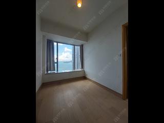 Kennedy Town - Cadogan 04