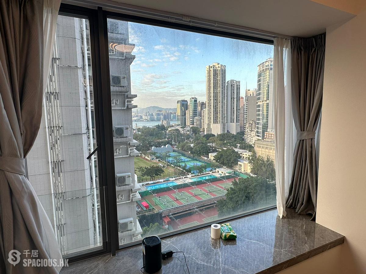 Tai Hang - The Warren 01