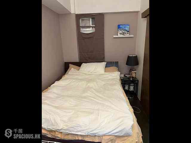 Sheung Wan - 28-30, Queen Street 02