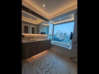 Tai Kok Tsui - Harbour Green 12
