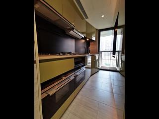 North Point - Fleur Pavilia Tower 1 03
