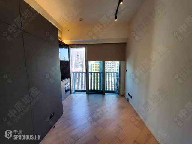 Sai Ying Pun - Artisan House 01
