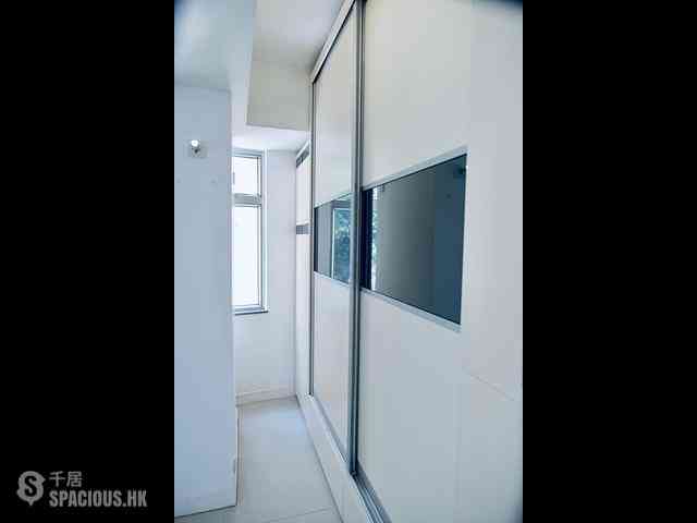 Shek Tong Tsui - Belcher Court Block A 04