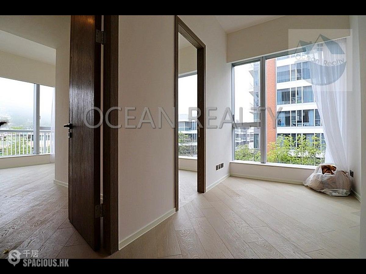 Clear Water Bay - Mount Pavilia 01