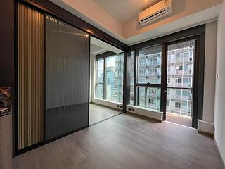 Sai Ying Pun - Two・Artlane 07