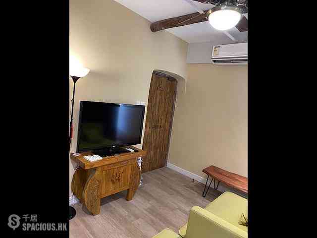 Sai Ying Pun - Koosing Building 03