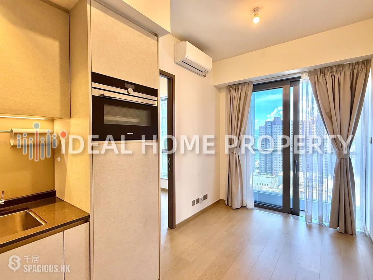Sai Ying Pun - 15 Western Street 01