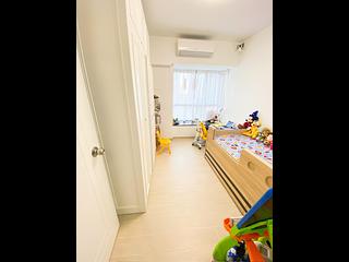 Mid Levels Central - The Grand Panorama Block 2 04