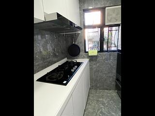 Mid Levels Central - The Grand Panorama Block 2 09