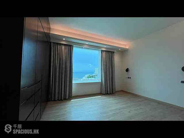 Chung Hom Kok - Hillgrove Block A 09