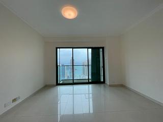 Kennedy Town - University Heights 02