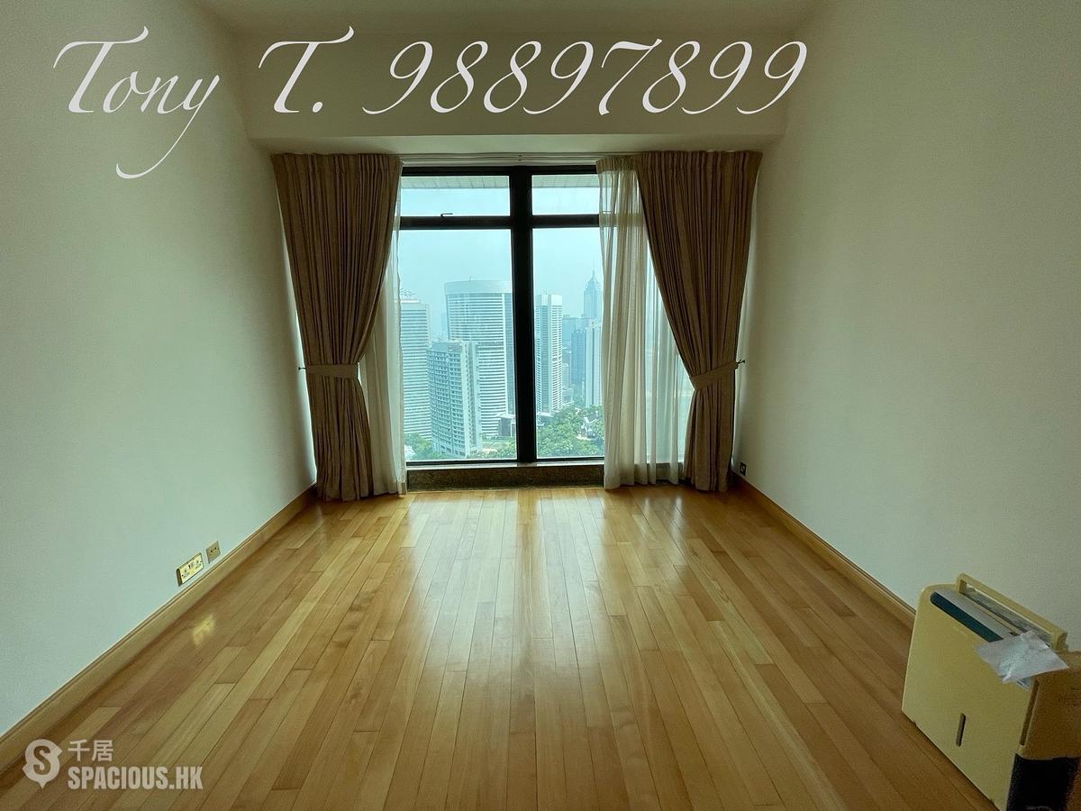 Mid Levels Central - Fairlane Tower 01