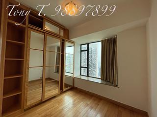 Mid Levels Central - Fairlane Tower 03