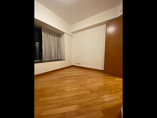 West Kowloon - Sorrento 03