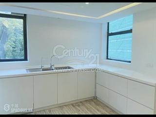 Mid Levels Central - Century Tower 08