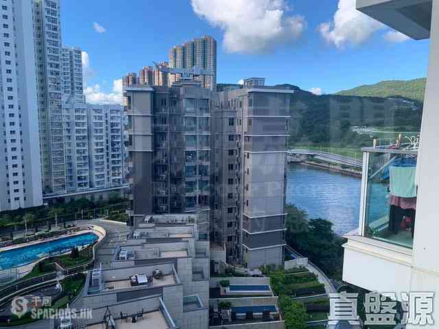 Tseung Kwan O - Monterey Block 9B 02