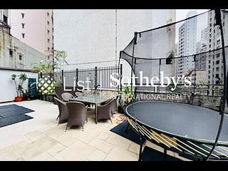 Sai Ying Pun - Golden Phoenix Court 03