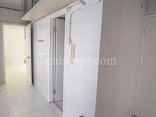Stubbs Road - Evergreen Villa 09