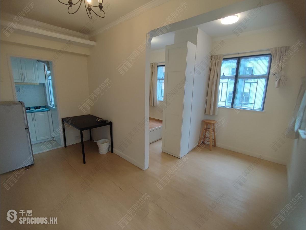 Wan Chai - Dandenong Mansion 01