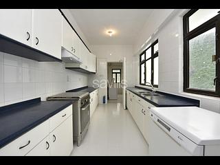Repulse Bay - Repulse Bay Apartments 08