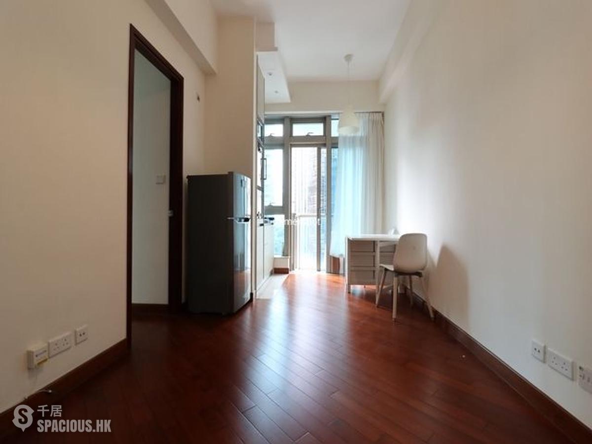 Wan Chai - The Avenue Phase 2 01