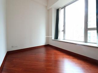 Wan Chai - The Avenue Phase 2 08