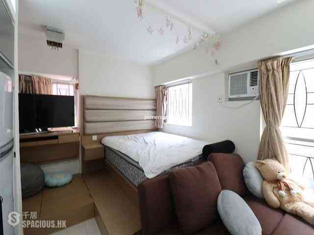 Wan Chai - Richland Court 01