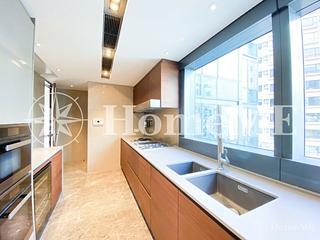 Mid Levels West - University Heights 16