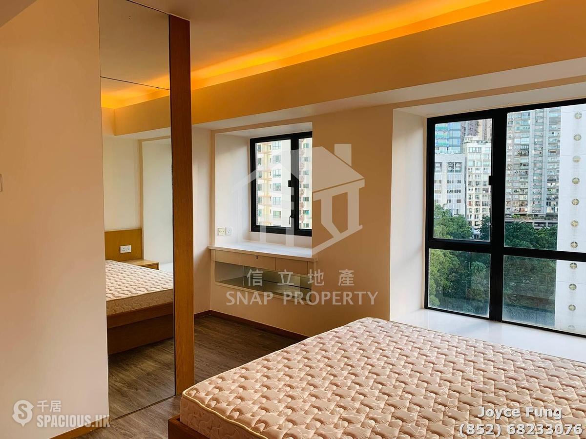 Poho - Rich View Terrace 01