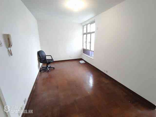 Pok Fu Lam - Chi Fu Fa Yuen Phase 1 Fu Ho Yuen (Block H5) 01