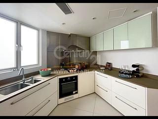 Tai Tam - Hong Kong Parkview Parkview Court 04
