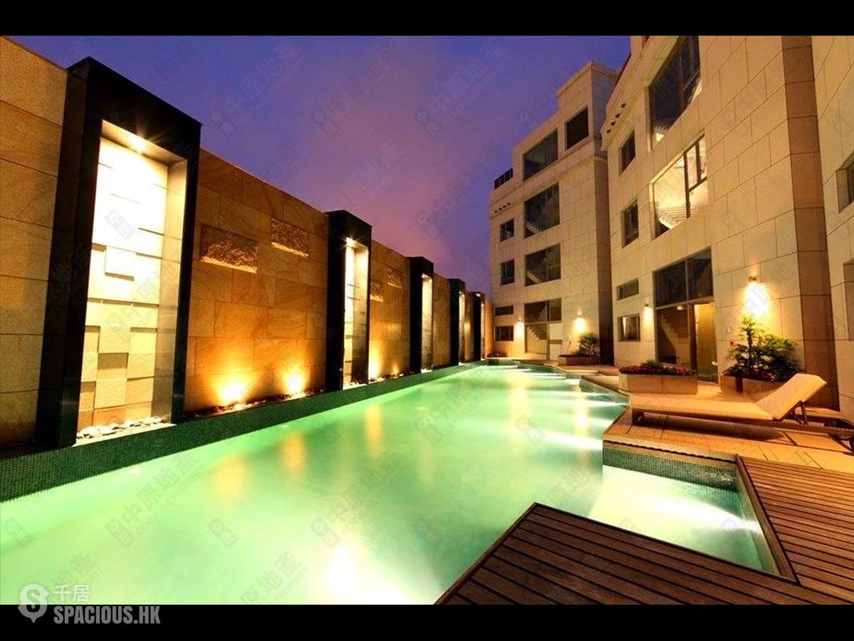 Chung Hom Kok - 7, Cape Road 01