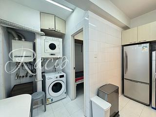 Mid Levels Central - 6B-6E, Bowen Road 14