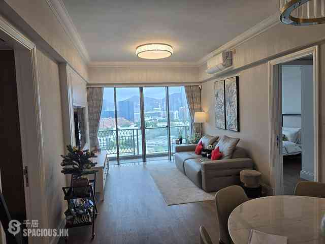 Yau Ma Tei - Parc Palais Block 1 02