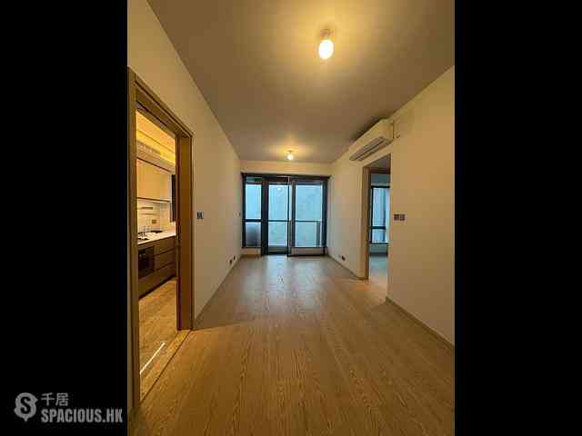 Wong Chuk Hang - The Southside Phase 4A La Montagne I Tower 2B 01