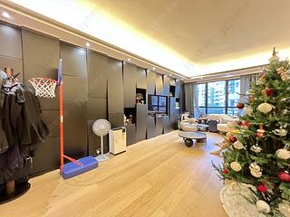 Mid Levels Central - Clovelly Court Block 2 02