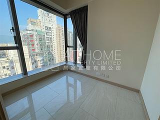 Sai Ying Pun - King's Hill 02